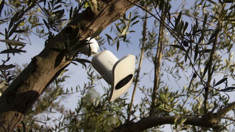 best outdoor security camera: Arlo Pro 3 2K Wireless Outdoor Floodlight Camera