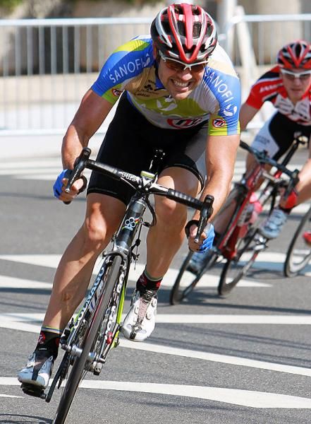 Joe Eldridge (Team Type 1 - Sanofi) holds on and grits with everything he&rsquo;s got