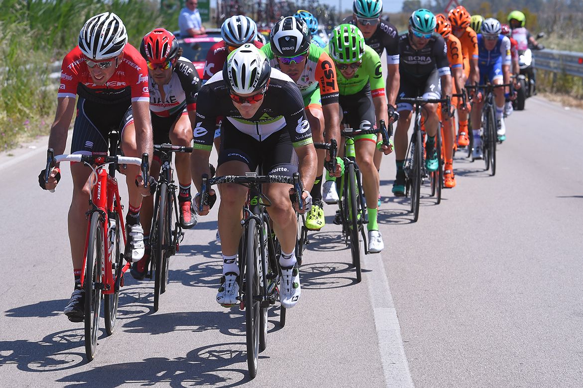 The day's breakaway included Laurent Didier and Kristian Sbaragli