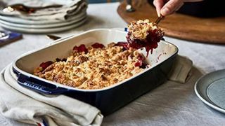 Crumble cooked in the STAUB ceramique dish