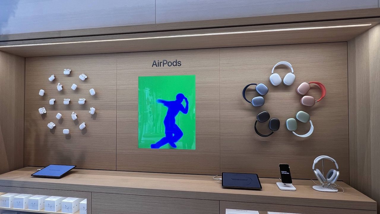 Inside the Apple Store in Knightsbridge, London