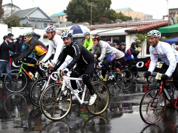 Paolo Bettini gets rolling.