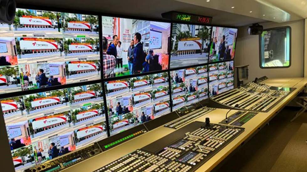 Interior of Guangdong Radio and Television&amp;rsquo;s OB truck