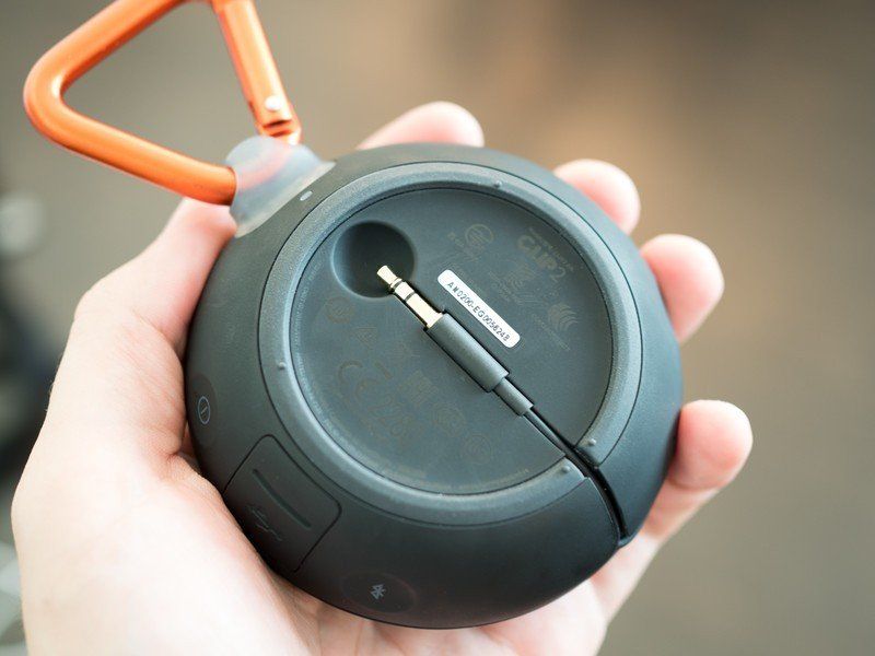 JBL Clip 2 Blueooth speaker