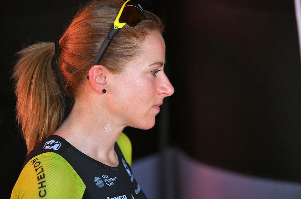 Annemiek Van Vleuten at the start of stage 2 at the Giro Rosa