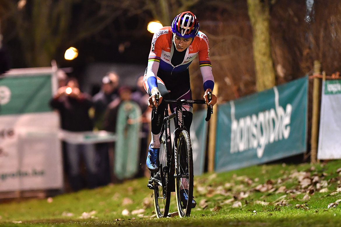 Mathieu van der Poel (Beobank-Corendon) en route to Superprestige victory in Diegem.
