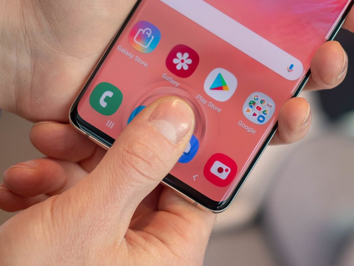 Using the fingerprint sensor on the Galaxy S10