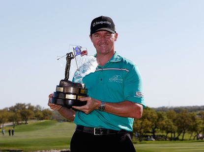 Jimmy Walker defends Valero Texas Open