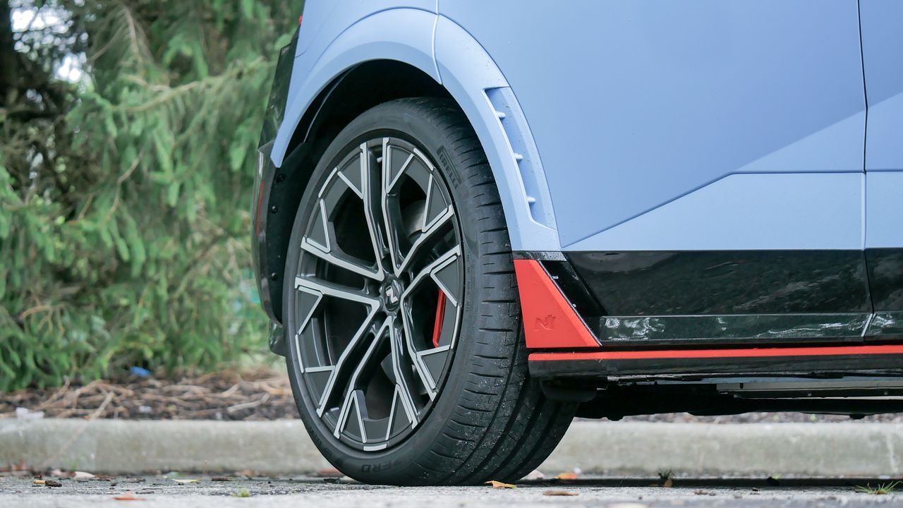 2025 Hyundai Ioniq 5 N AWD test drive.