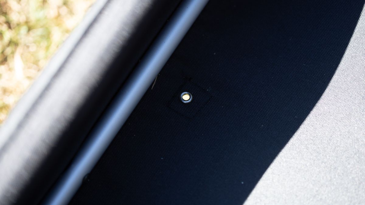Burley D&rsquo;Lite X bike trailer drain hole