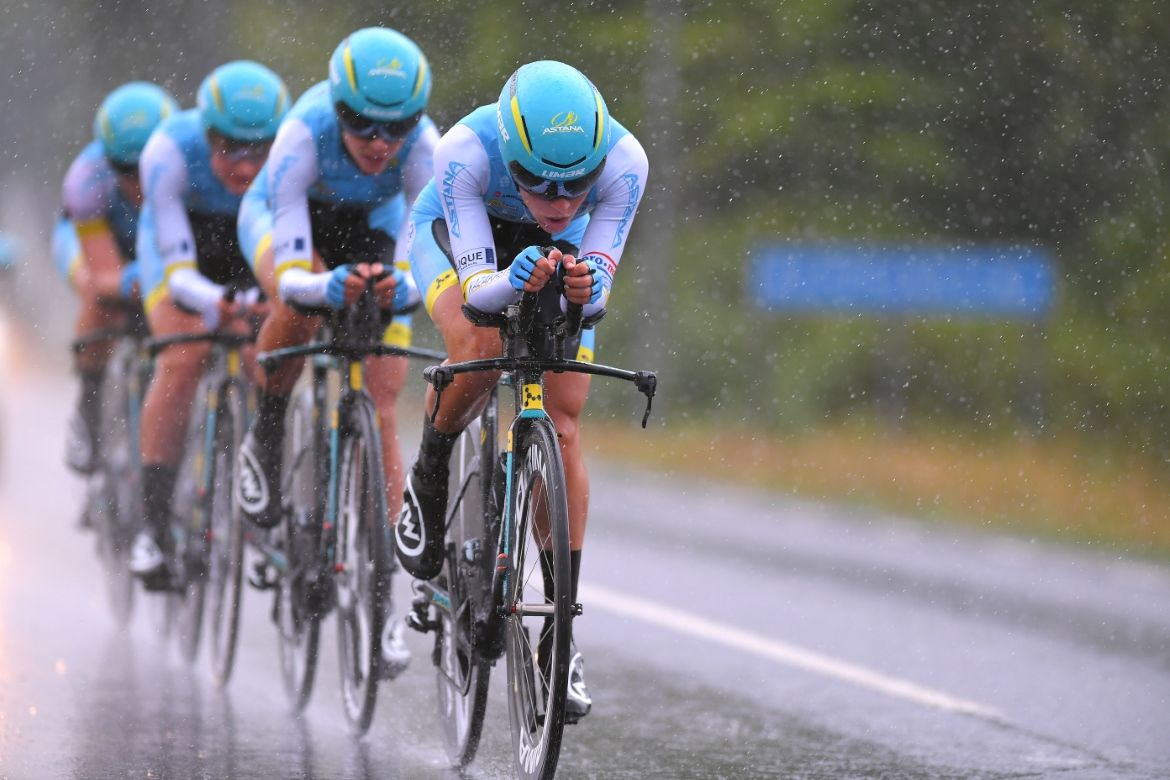 Astana got a soaking in the rain