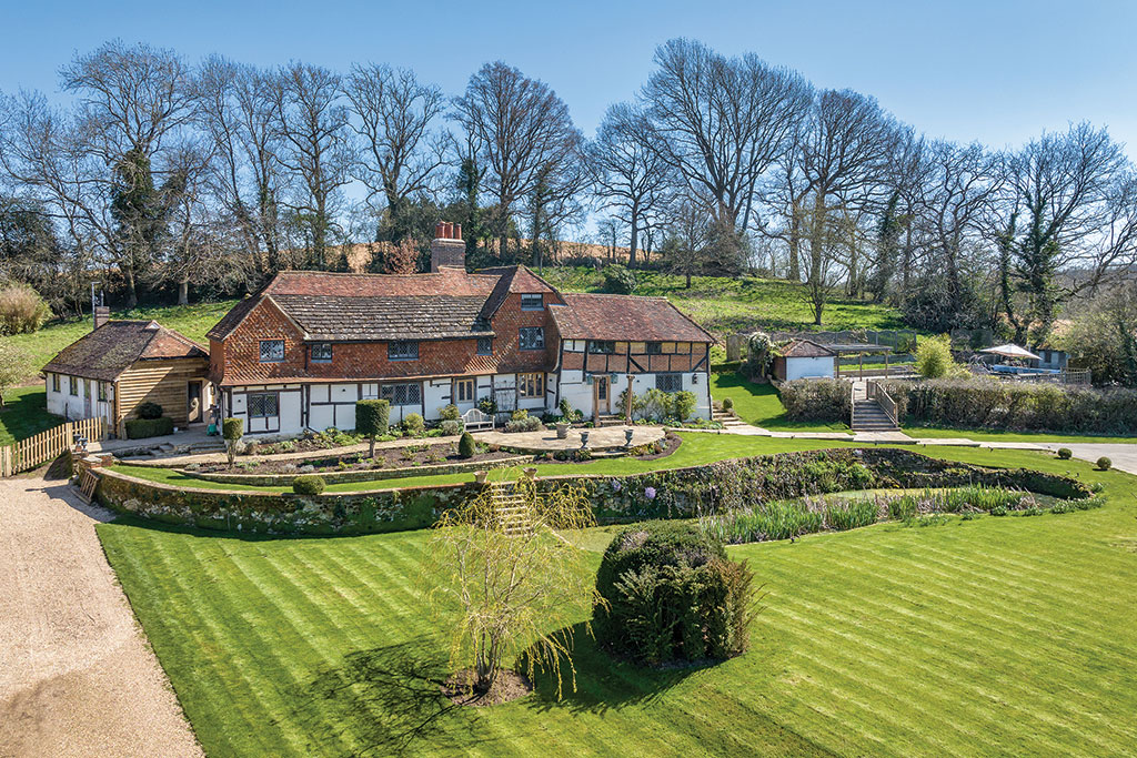 House for sale – Losely Farm, Ewhurst, Cranleigh, Surrey.
