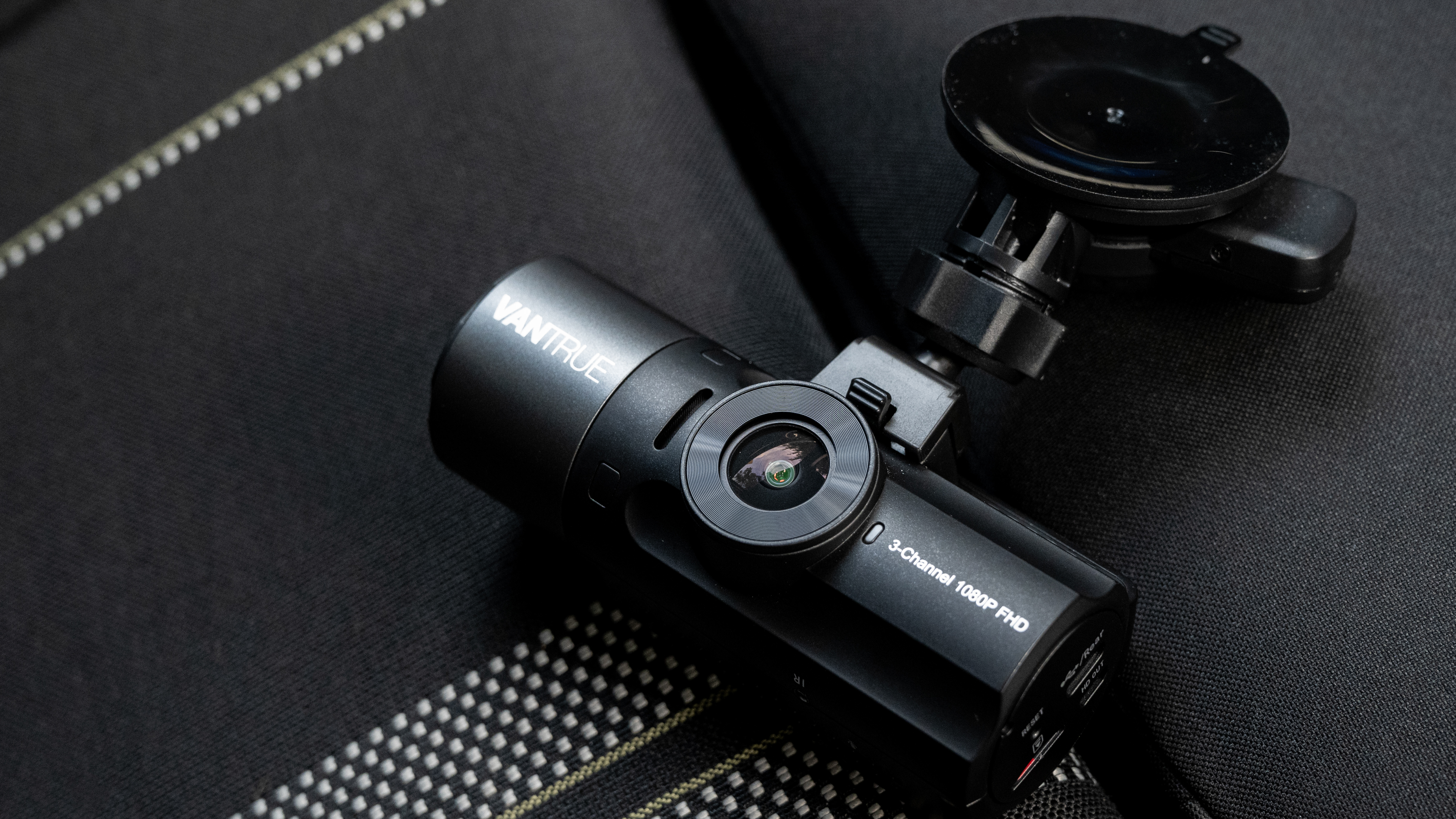 Vantrue N4 dashcam review