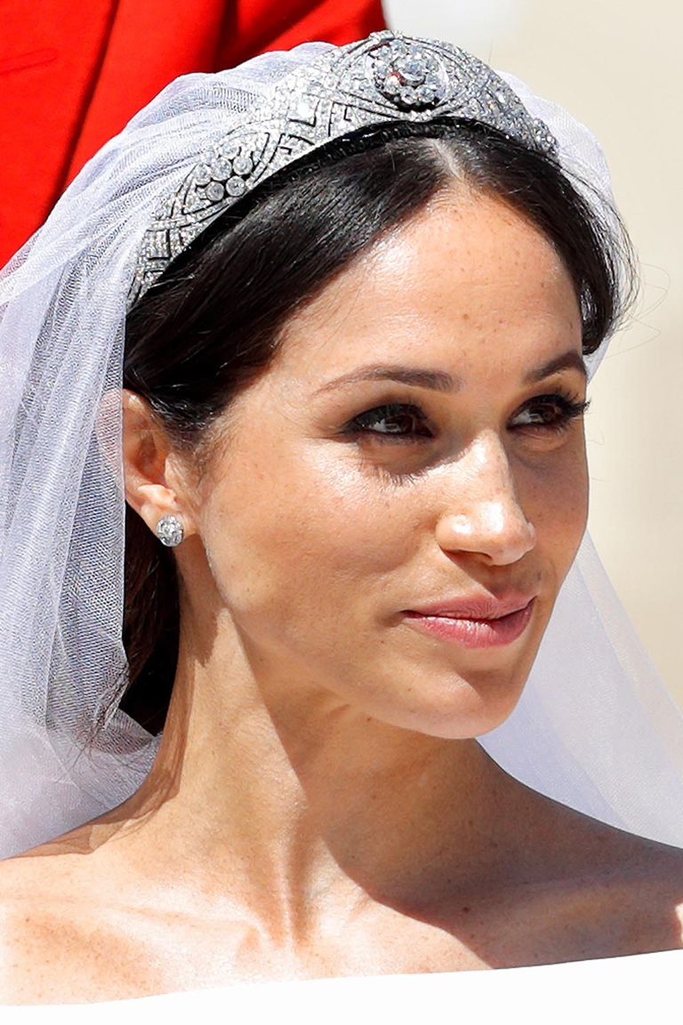 Royal Wedding Tiaras: Princess Diana' And Meghan Markle's Crowns ...