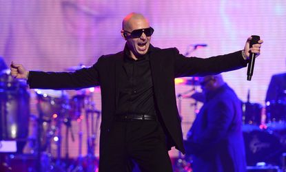 Pitbull will serenade the Obamas for the Fourth of July