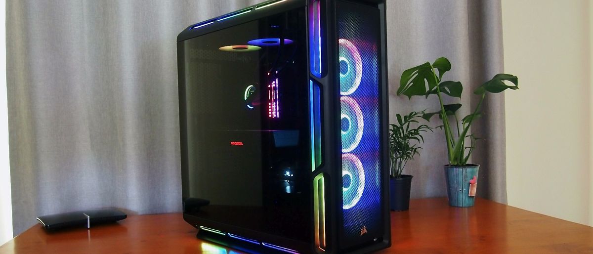 Corsair iCue 5000T RGB tower case