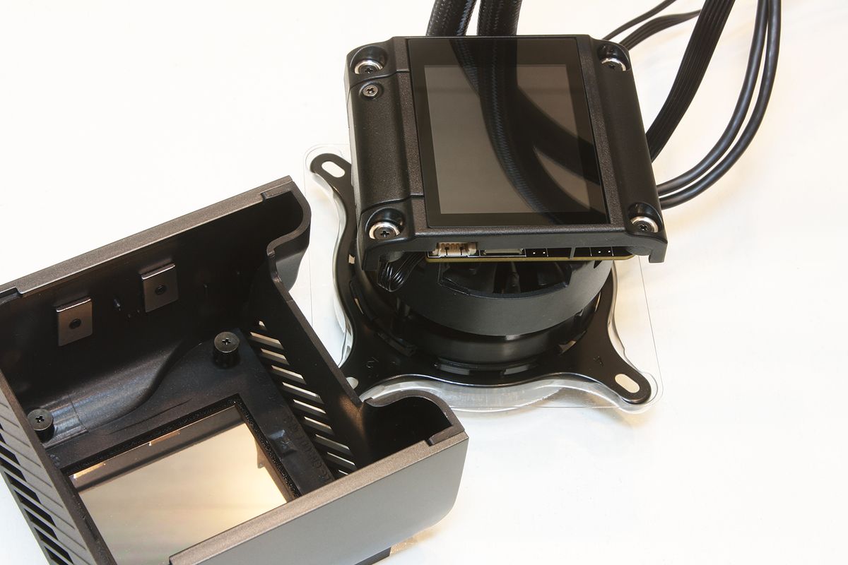 MSI MEG CoreLiquid S360 Review: Pretty and Powerful | Tom's Hardware