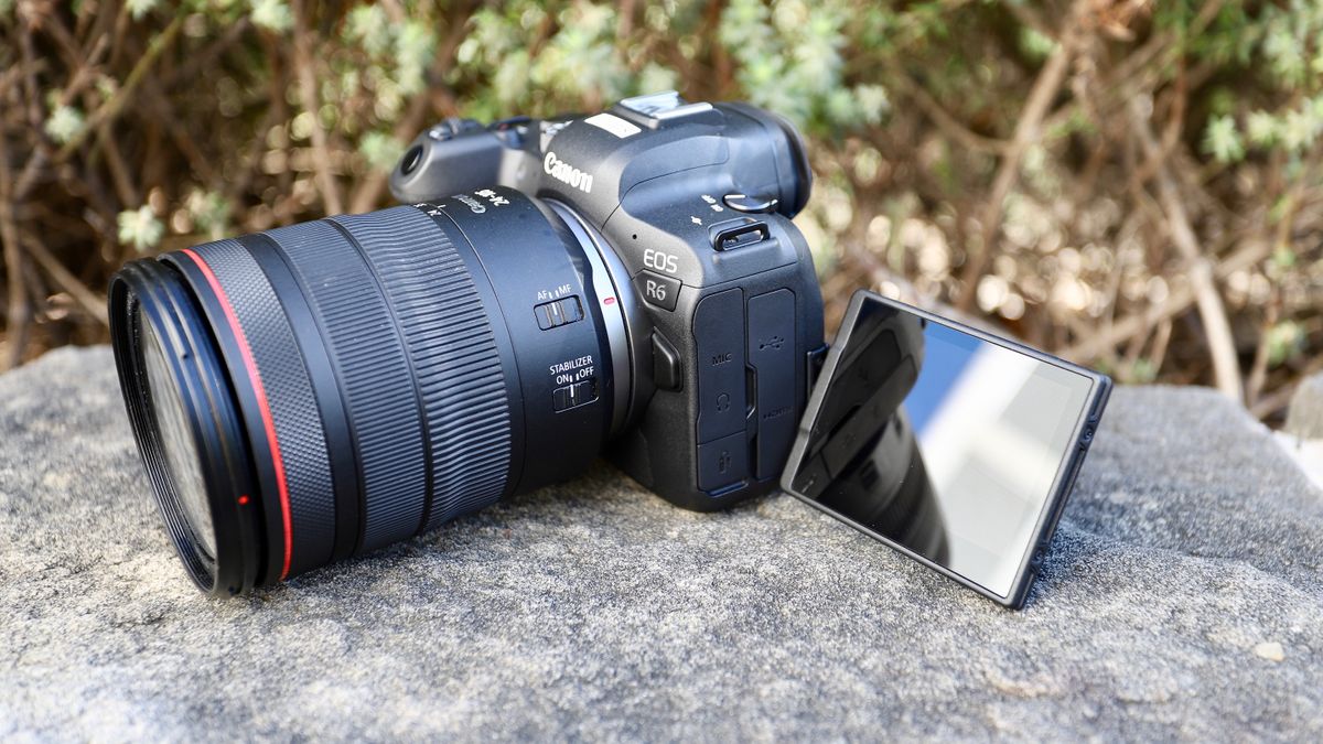 How to get a bargain mirrorless camera during Black Friday | TechRadar