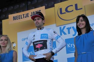 Tom Dumoulin gets the best young rider jersey outright today