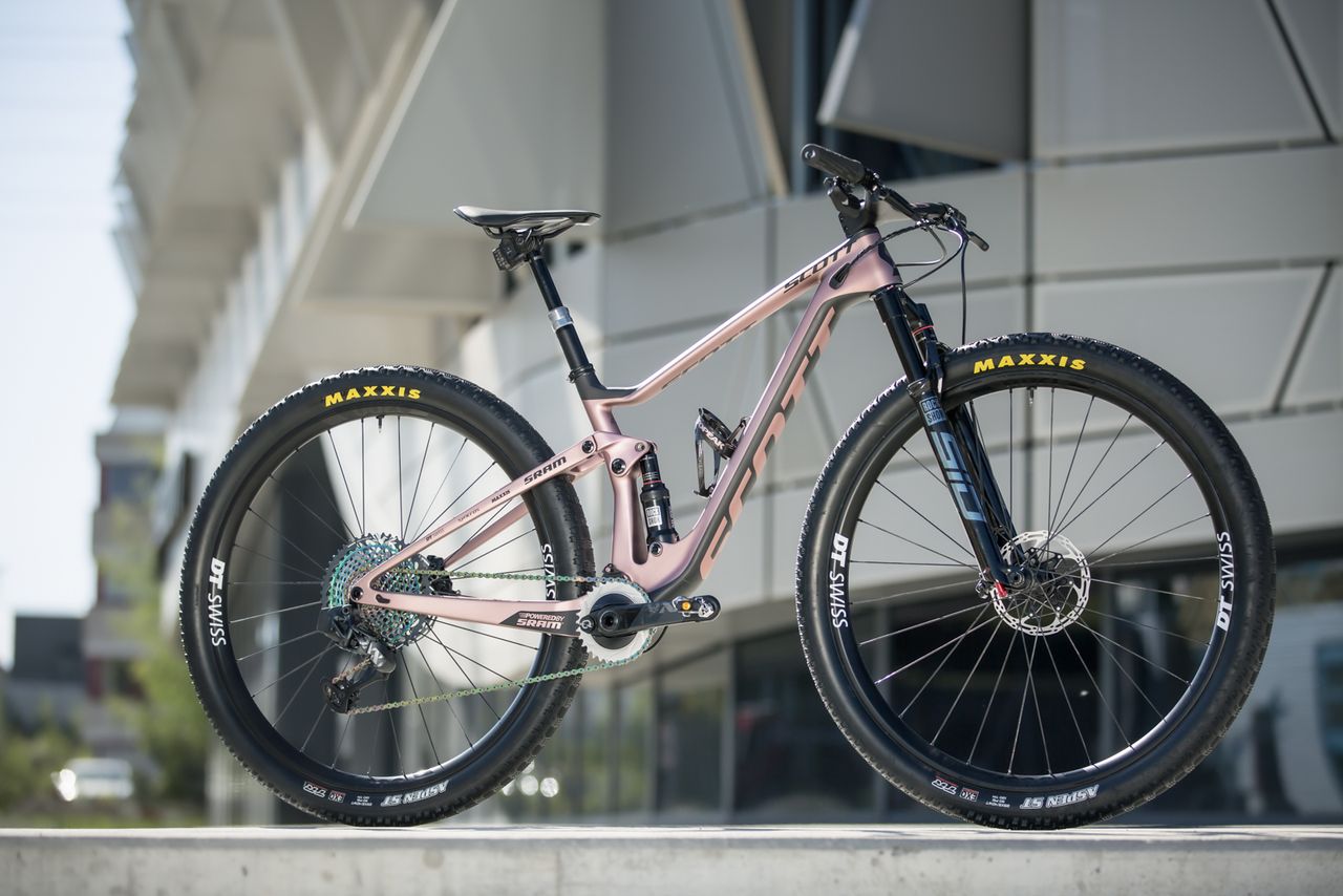 Kate Courtney's Scott Spark RC