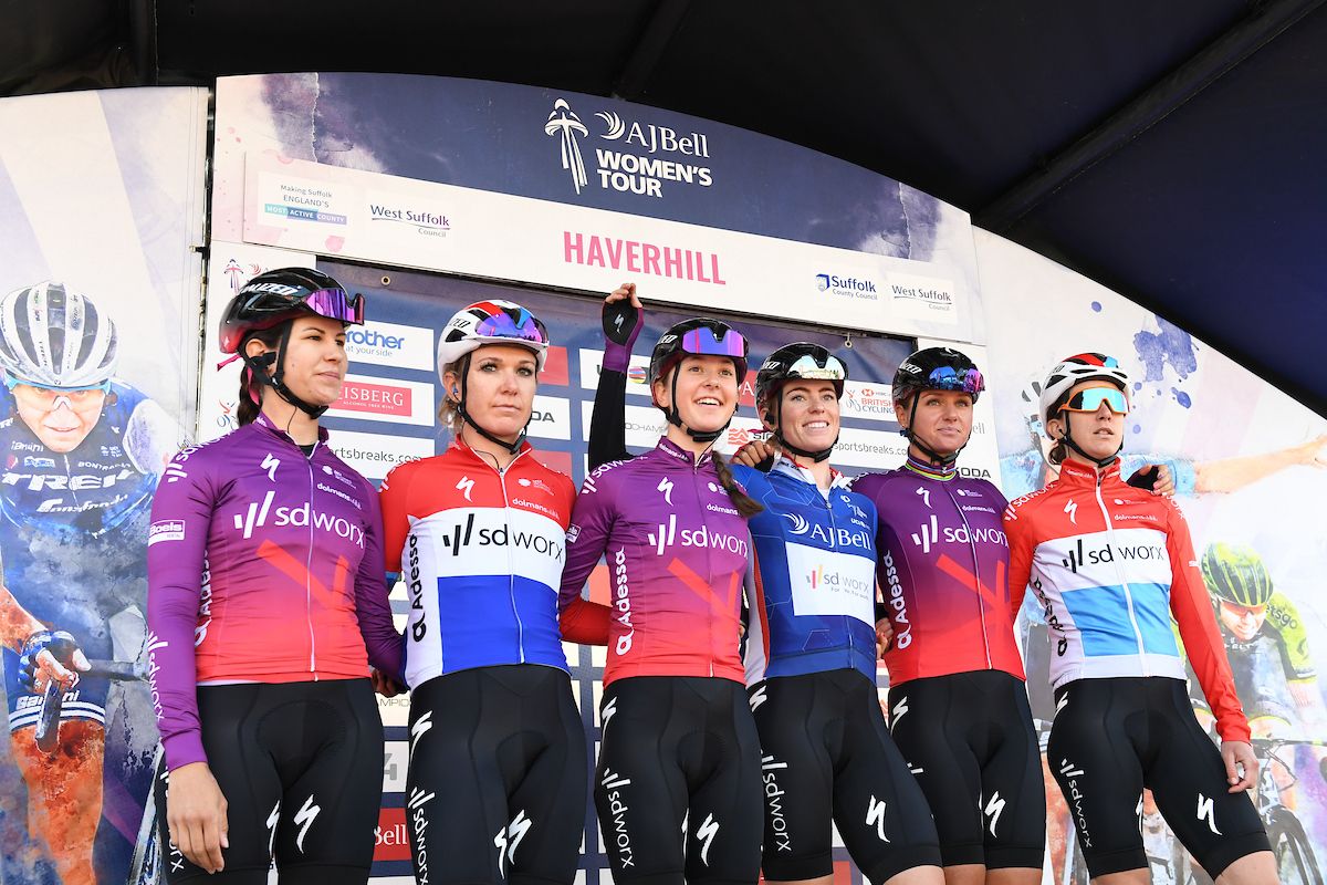 Picture by Simon Wilkinson/SWpix.com - 07/10/2021 - Cycling - AJ Bell Women's Tour of Britain - Stage Six: Haverhill to Felixstowe, England - Amy Pieters, Chantal Blaak, Elena Cecchini, Christine Majerus, Anna Shackley and Demi Vollering (General classification leader) of Team SD Worx before the start of stage six