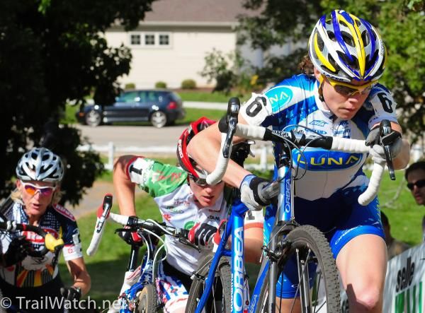 Georgia Gould (Luna Pro Team) leading the race on lap three