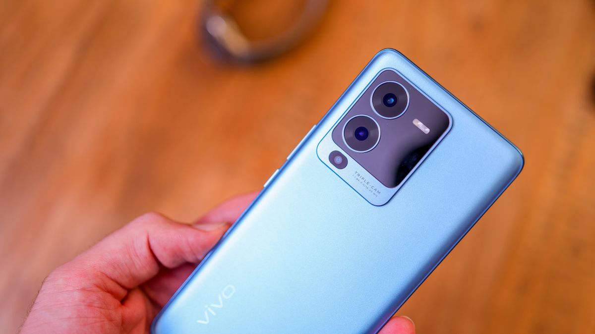 A photo of the Vivo V25 Pro