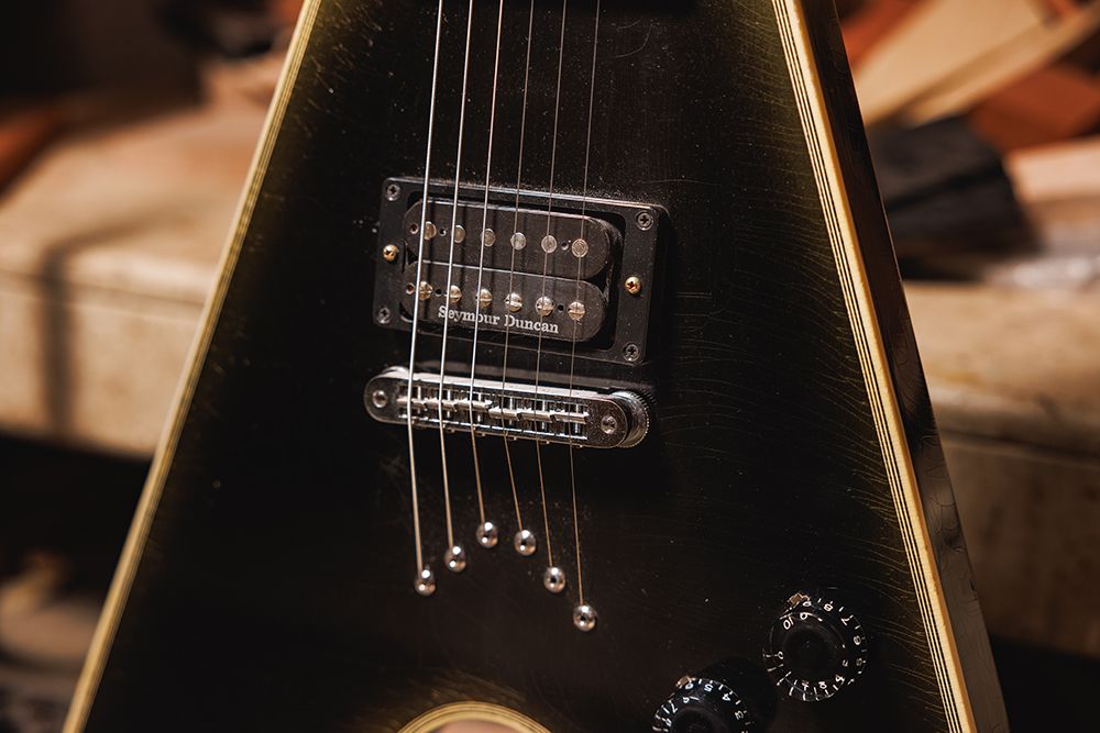 Gibson Adam Jones Flying V Collector's Edition
