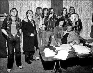 Hawkwind signing to Atlantic Records in the 70s, just before Lemmy was thrown out of the band for his wild ways