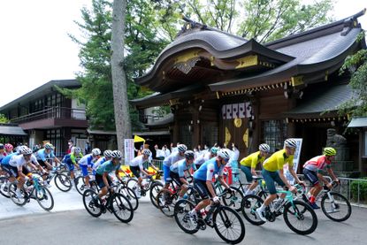 The men&#039;s peloton in the 2020 Tokyo Olympics road race