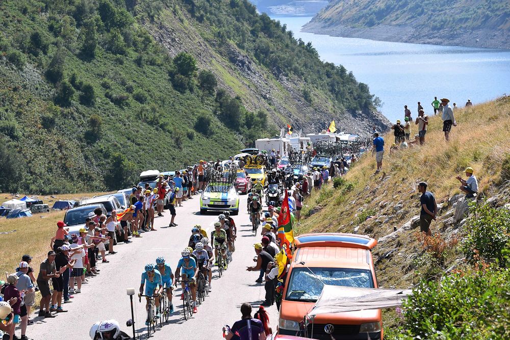Astana riders lead the Gc group.