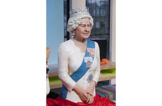 Queen Elizabeth II cake