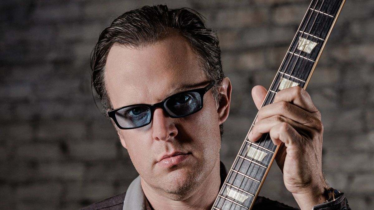 Джо Бонамасса. Joe Bonamassa "Blues Deluxe". Питер Грин (гитарист).