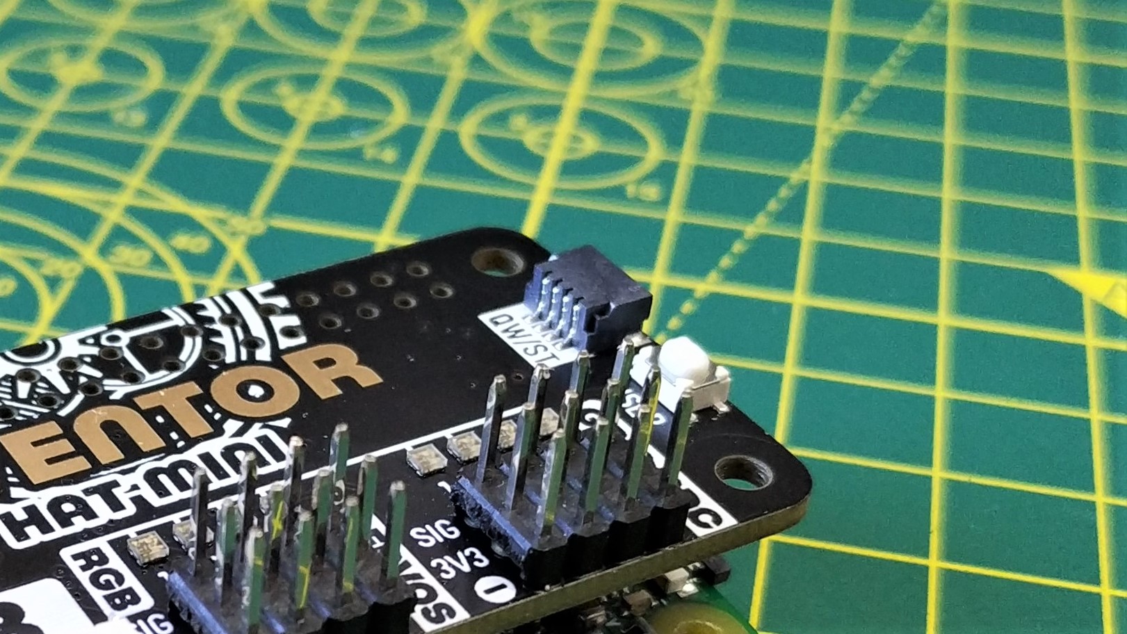 Pimoroni Inventor HAT Mini