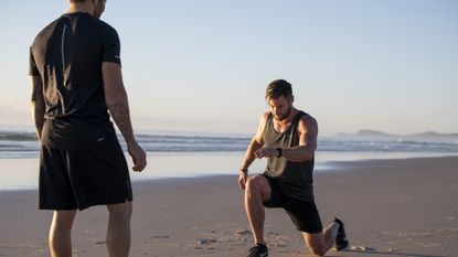 Chris Hemsworth performing lunge jumps