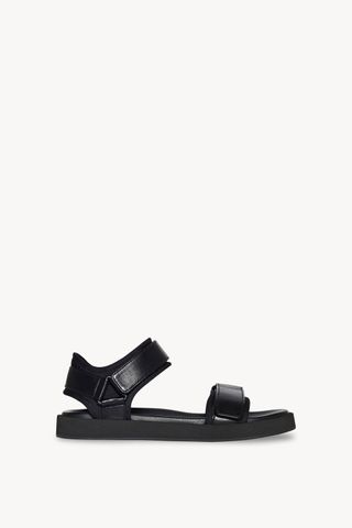 Hook-And-Loop Sandal in Leather