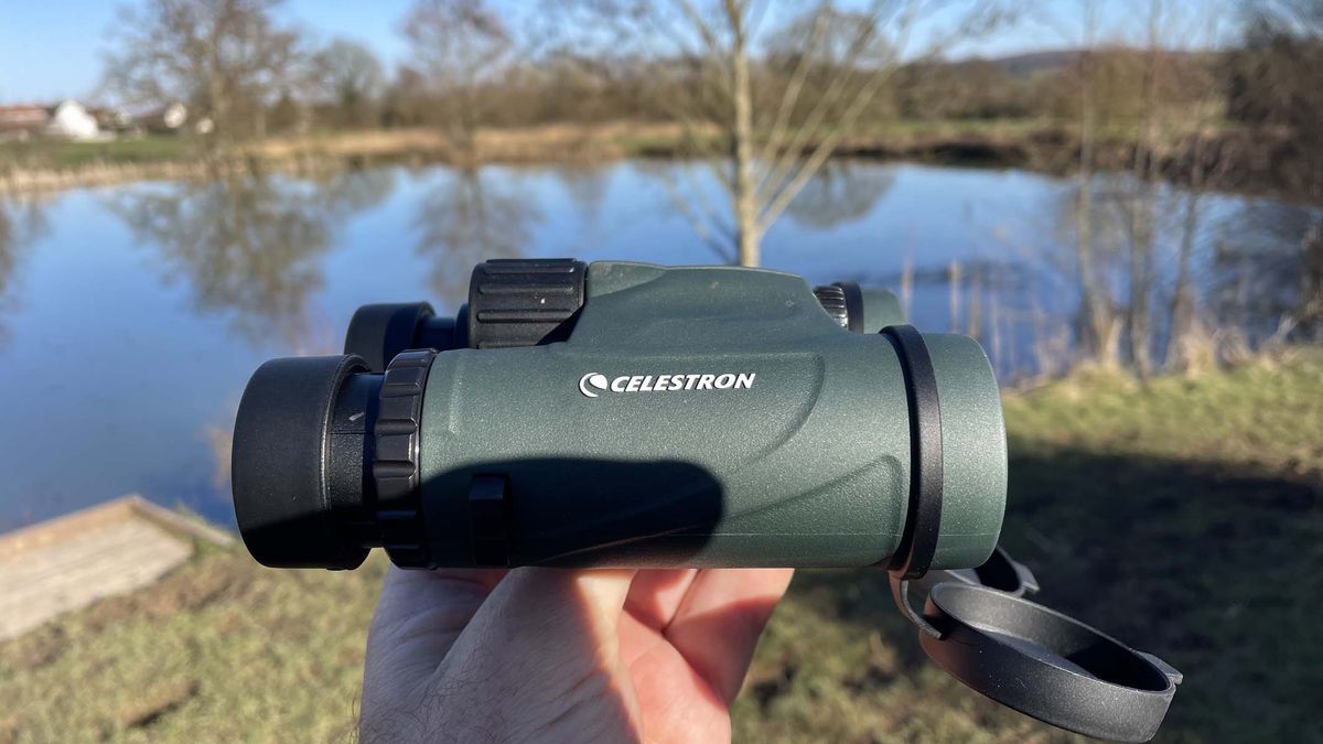 Celestron Nature DX 8x42 binocular review