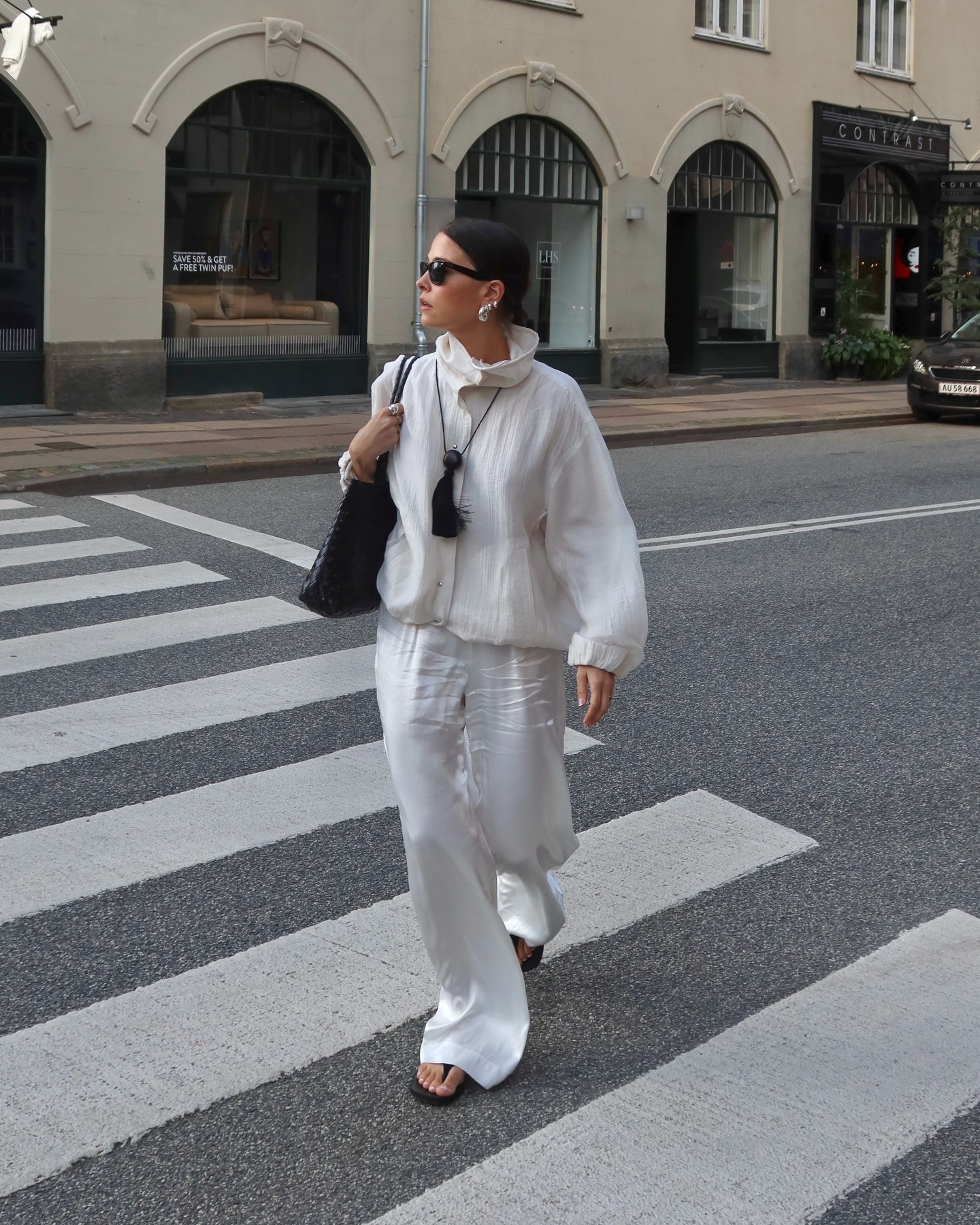 Fashion person Alice shows shoes to wear with wide-leg trousers 2026.