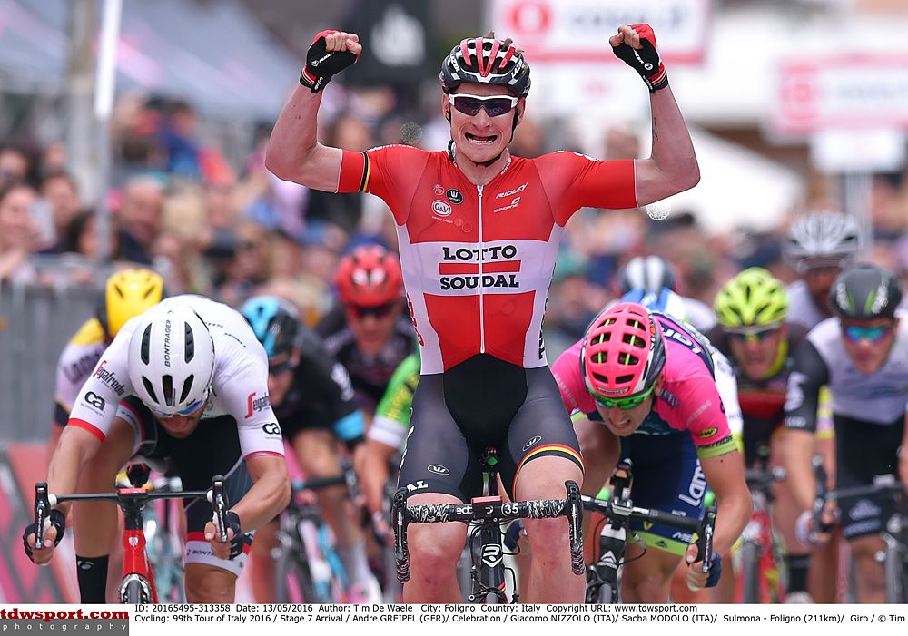 Andre Greipel (Lotto Soudal) wins stage 7