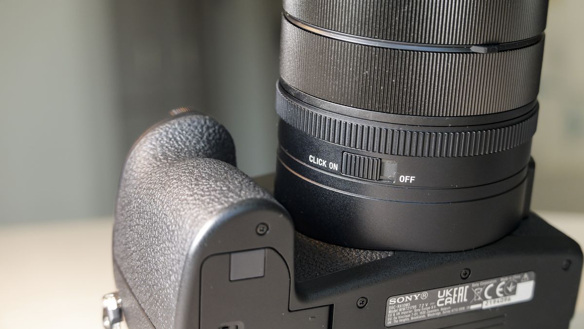 Closeup of the Sony RX10 V bridge camera's grip