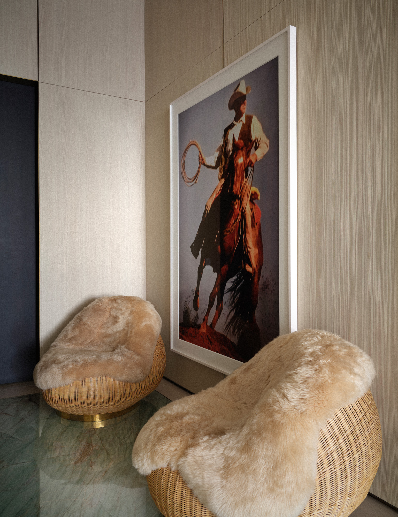 Dovigi apartment in 432 park avenue