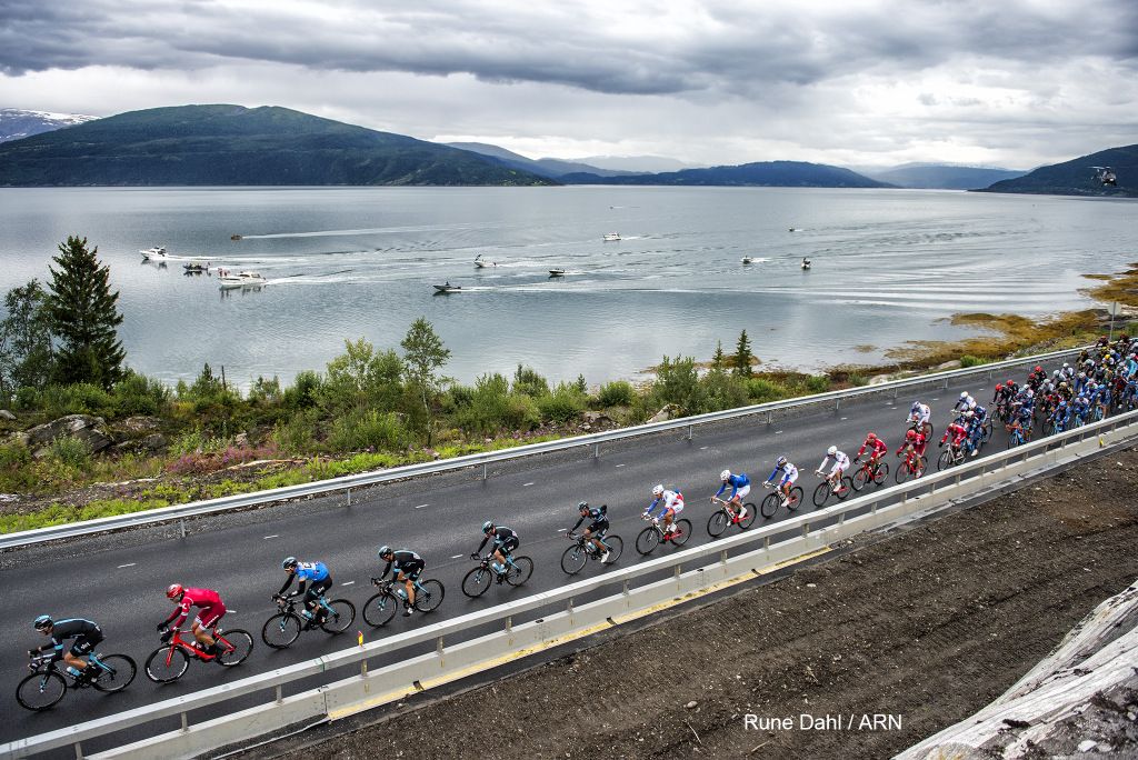 The Katusha led peloton