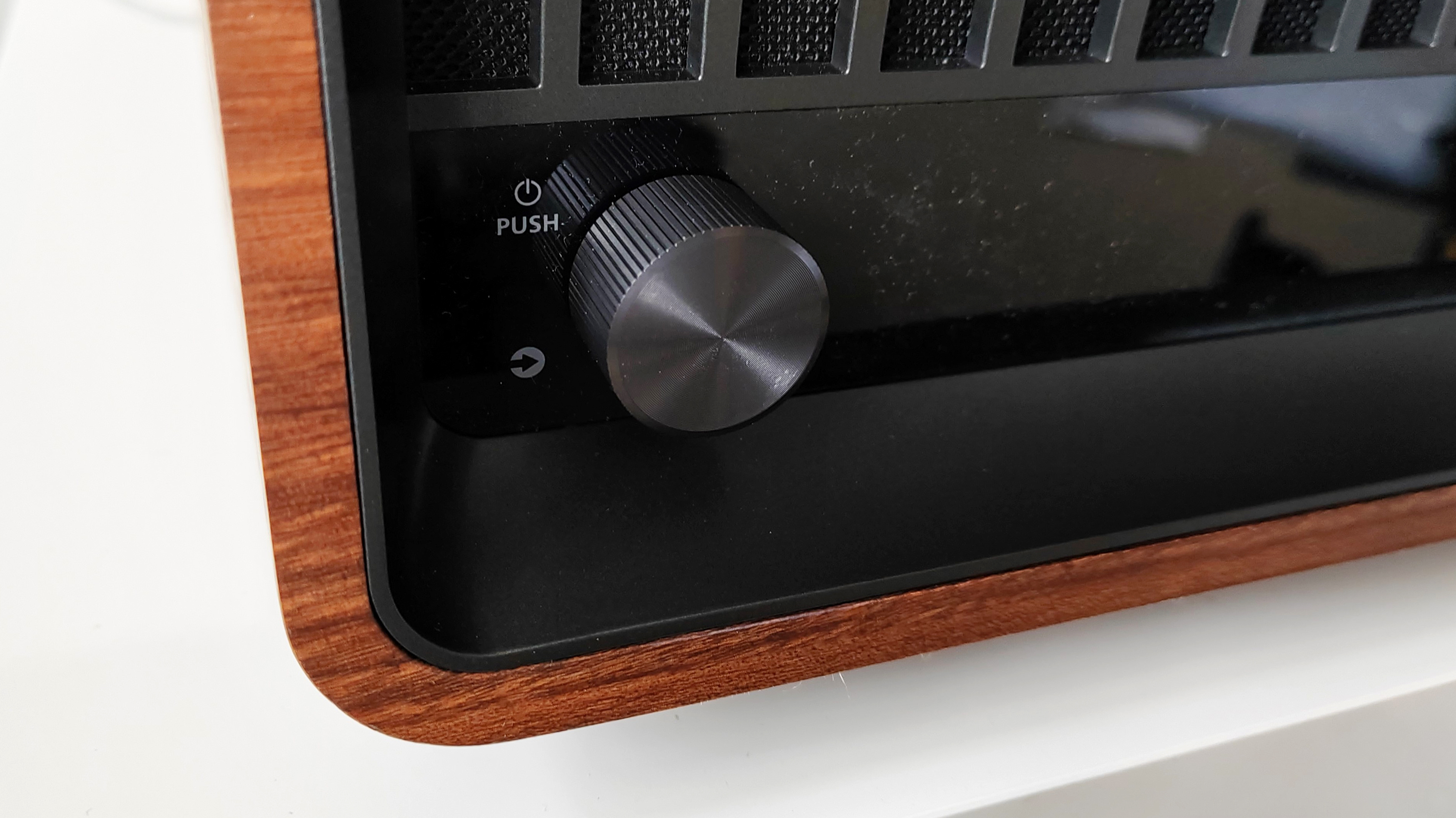 Philips Audio's 'The Tina' all-in-one turntable review