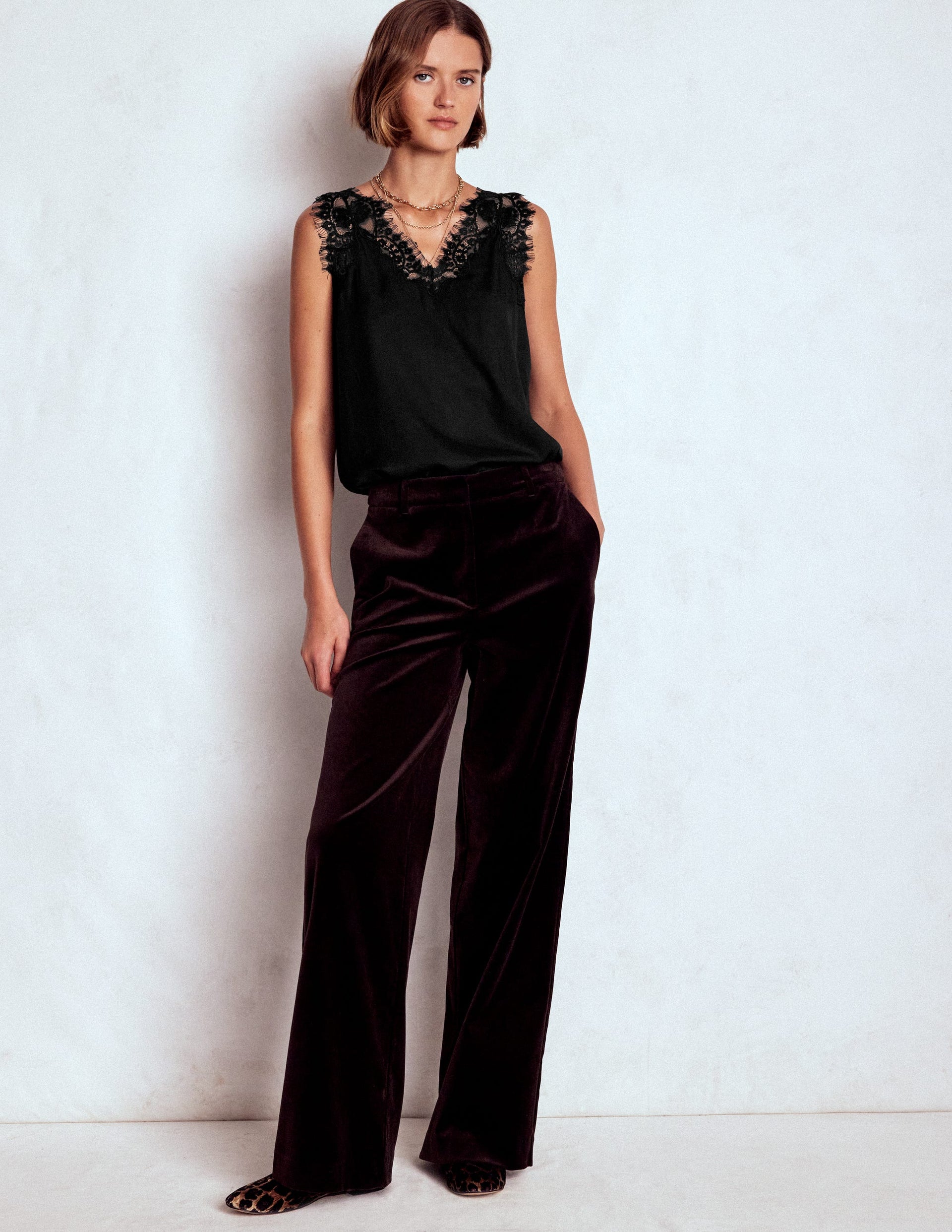 Silk-Blend Lace Trim Cami Top-Black