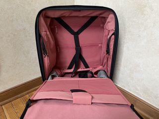 Kabuto Smart Carry On Suitcase Lifestyle Main Compartment
