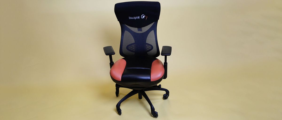 A BodyBilt G7 gaming chair in an office