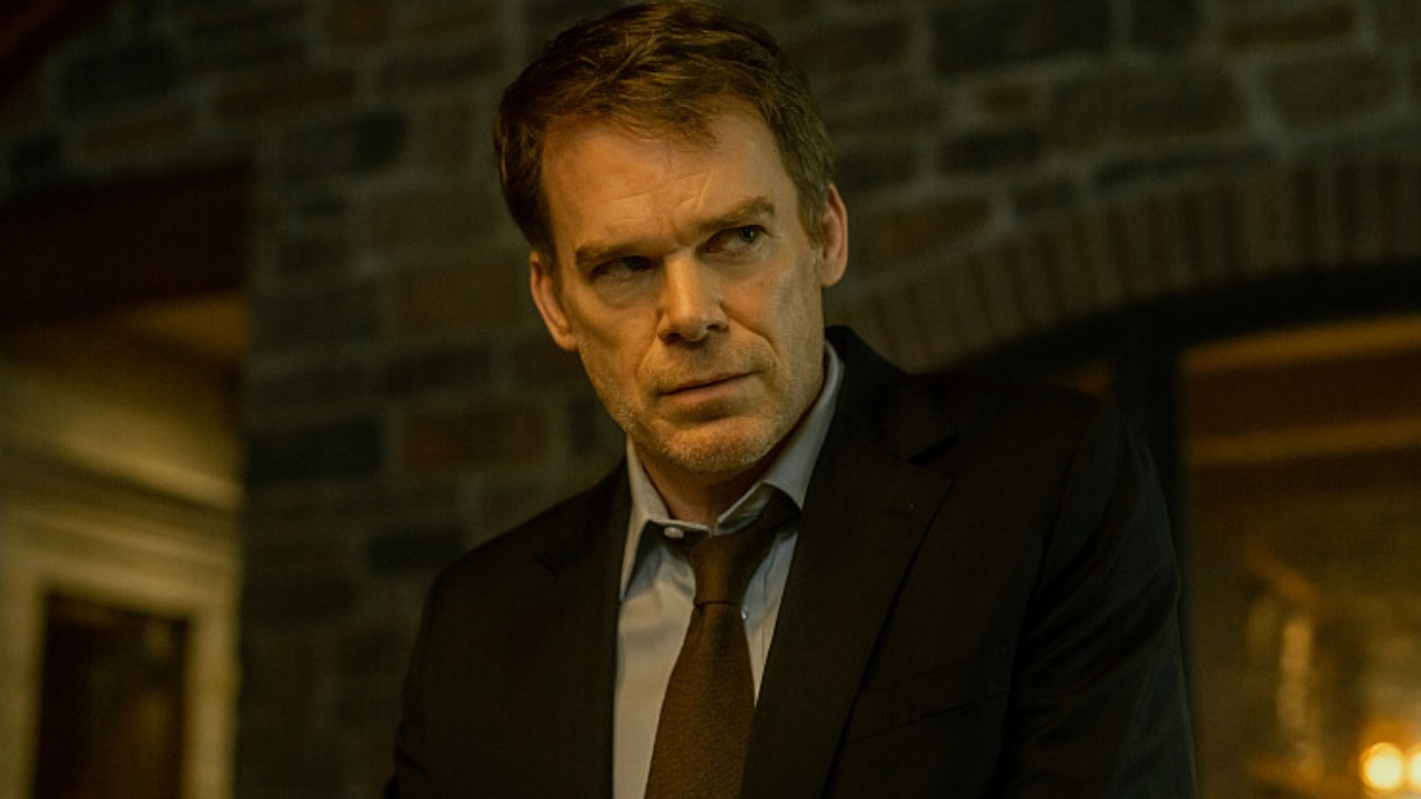Dexter looking at a killer.