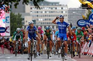 Gert Steegmans (Quickstep) raised his arms in Gent at the Tour's stage two in 2007
