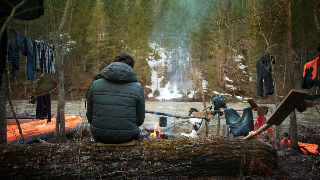 How to dry clothes while camping Advnture