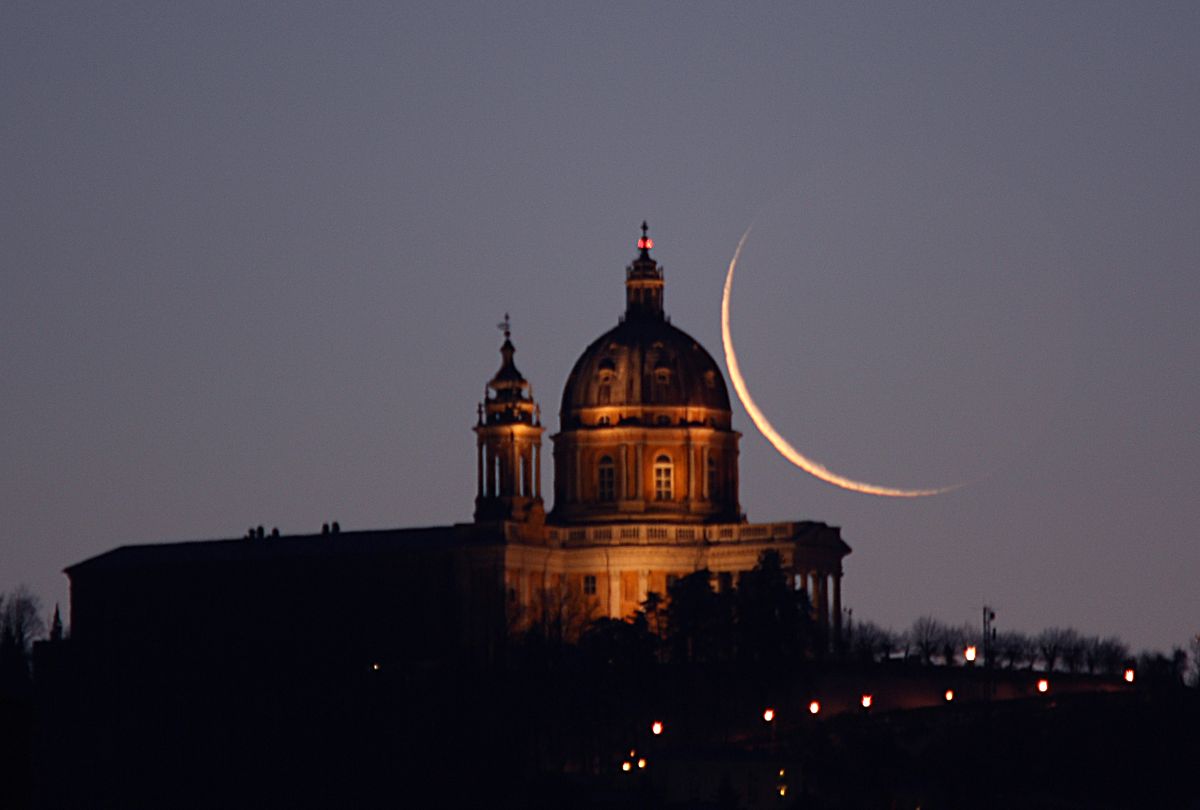 Best time for Ponte alla Luna (Bridge to the Moon) in Italy 2024